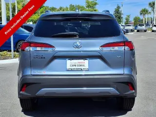 Toyota Corolla Cross 2024 LE 4p Crossover