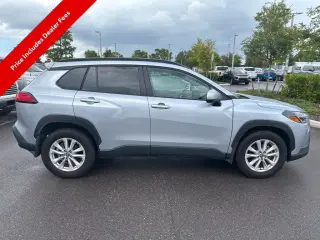 Toyota Corolla Cross 2024 LE 4dr Crossover