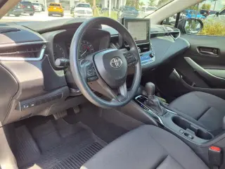 Toyota Corolla 2024 LE 4dr Sedán