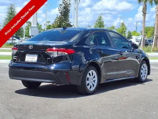 Toyota Corolla 2024 LE 4dr Sedán