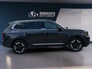 Kia Telluride 2025 S 4dr SUV