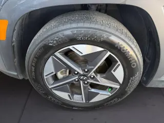 Hyundai TUCSON 2025 SEL 4dr SUV
