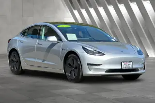 Tesla Model 3 2018 Long Range 4dr Fastback