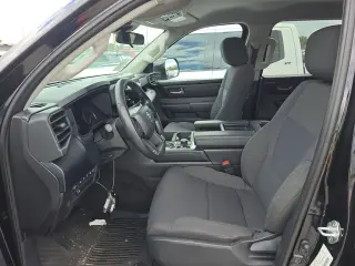 Toyota Tundra 2024 4x4 SR5 4dr CrewMax Cab Pickup SB