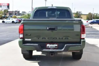 Toyota Tacoma 2021 4x4 TRD Pro 4dr Double Cab 5.0 ft SB 6M