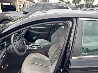 Hyundai SONATA 2022 SE 4dr Sedán (lanzamiento a mediado de año)