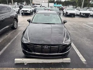 Hyundai SONATA 2022 SE 4dr Sedán (lanzamiento a mediado de año)