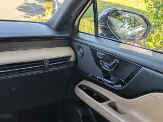 Lincoln Corsair 2020 Reserve 4dr SUV