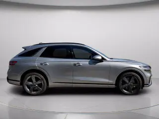 Genesis GV70 2024 AWD 2.5T Estándar 4p SUV