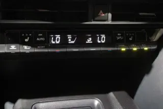 Toyota Crown 2023 AWD XLE 4dr Sedan
