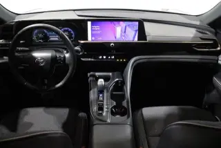 Toyota Crown 2023 AWD XLE 4dr Sedan