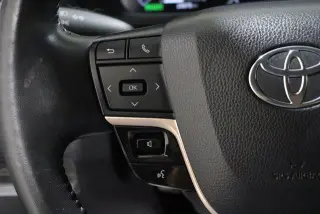 Toyota Crown 2023 AWD XLE 4dr Sedan