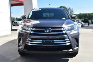Toyota Highlander 2019 AWD Limited 4dr SUV