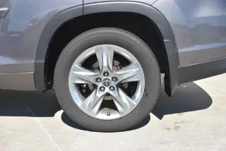 Toyota Highlander 2019 AWD Limited 4dr SUV