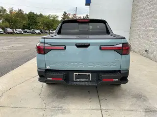 Hyundai SANTA CRUZ 2023 AWD SEL 4dr Camioneta de tripulación 4.3ft SB