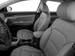 Hyundai ELANTRA 2017 Limited 4dr Sedan (lanzamiento de mitad de año de EE. UU.)