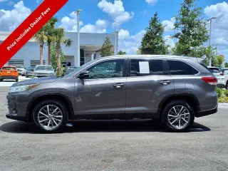 Toyota Highlander 2019 XLE 4dr SUV