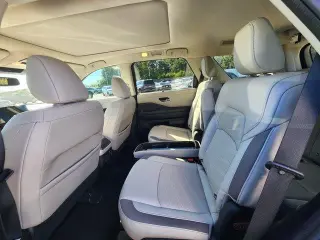 Nissan Pathfinder 2022 AWD Platinum 4dr SUV