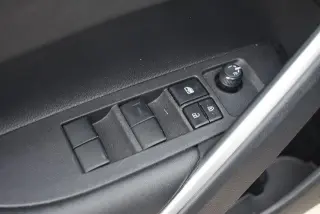 Toyota Corolla Cross 2023 XLE 4dr Crossover