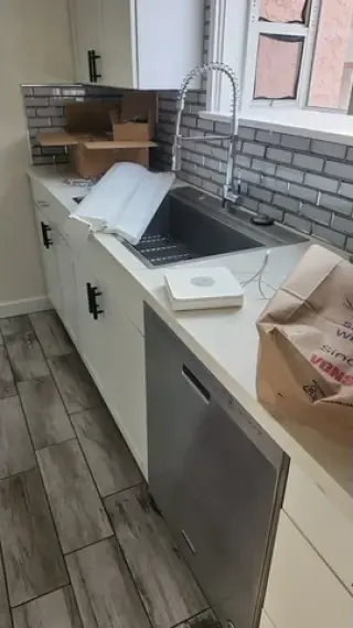 HANDYMAN