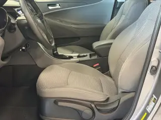Hyundai SONATA 2012 GLS 4dr Sedan 6M