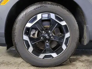 Hyundai SANTA FE 2024 TRACCIÓN EN LAS CUATRO RUEDAS SE 4p SUV