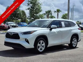 Toyota Highlander 2022 LE 4dr SUV