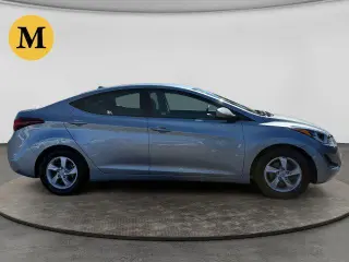 Hyundai ELANTRA 2015 SE 4dr Sedán 6M