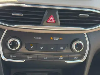 Hyundai SANTA FE 2019 SE 2.4L 4p Crossover