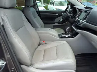 Toyota Highlander 2018 Limited 4dr SUV