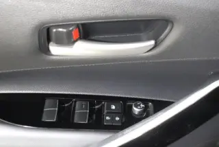 Toyota Corolla 2020 XSE 4dr Sedán