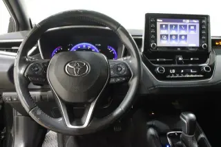 Toyota Corolla 2020 XSE 4dr Sedán