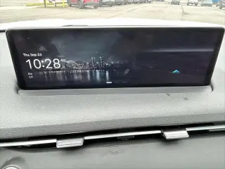Genesis GV70 2025 AWD 2.5T Estándar 4p SUV