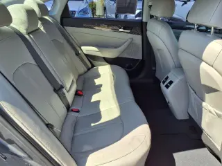 Hyundai SONATA 2018 Limited 4dr Sedan (lanzamiento medio del año)
