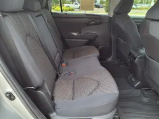 Toyota Highlander Hybrid 2023 LE 4dr SUV