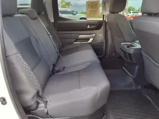 Toyota Tundra 2024 4x2 SR5 4dr CrewMax Cab Pickup SB