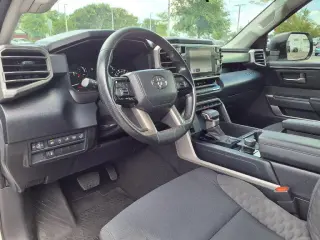 Toyota Tundra 2024 4x2 SR5 4dr CrewMax Cab Pickup SB