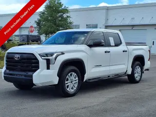 Toyota Tundra 2024 4x2 SR5 4dr CrewMax Cab Pickup SB