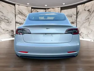 Tesla Model 3 2018 Long Range 4dr Fastback