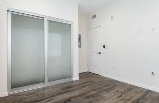 2-BED 2BATH APT IN CENTRAL LA