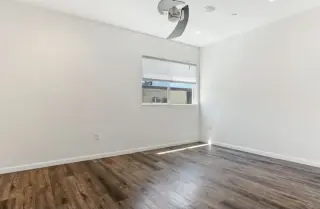 2-BED 2BATH APT IN CENTRAL LA