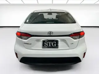 Toyota Corolla 2024 LE 4dr Sedán