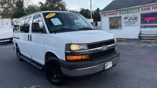 2017 Chevrolet Express LT 3500