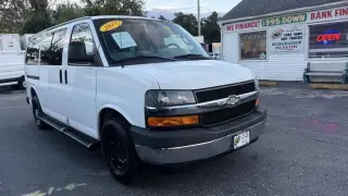 2017 Chevrolet Express LT 3500