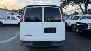 2017 Chevrolet Express LT 3500