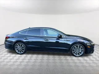Hyundai SONATA 2021 Limited 4dr Sedán