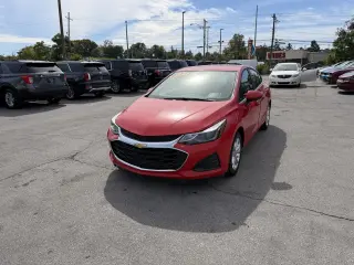 2019 Chevrolet Cruze 4dr Sdn LT