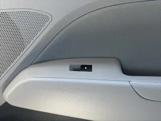 Hyundai ELANTRA 2018 SEL 4p Sedan (EE. UU.)