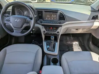 Hyundai ELANTRA 2018 SEL 4p Sedan (EE. UU.)