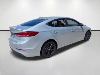 Hyundai ELANTRA 2018 SEL 4p Sedan (EE. UU.)
